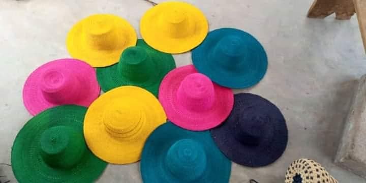 Hats colours
