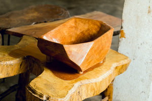 Bowl- 4-Cornered, hand-carved of mahogany wood, Ghana, West Africa