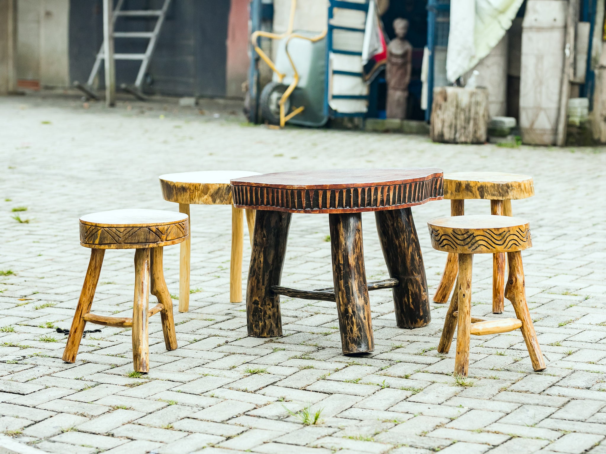 Table (3 legged) and 4 Stools Set, hand-carved of white wood, Ghana, West Africa 69 cm X 51 cm